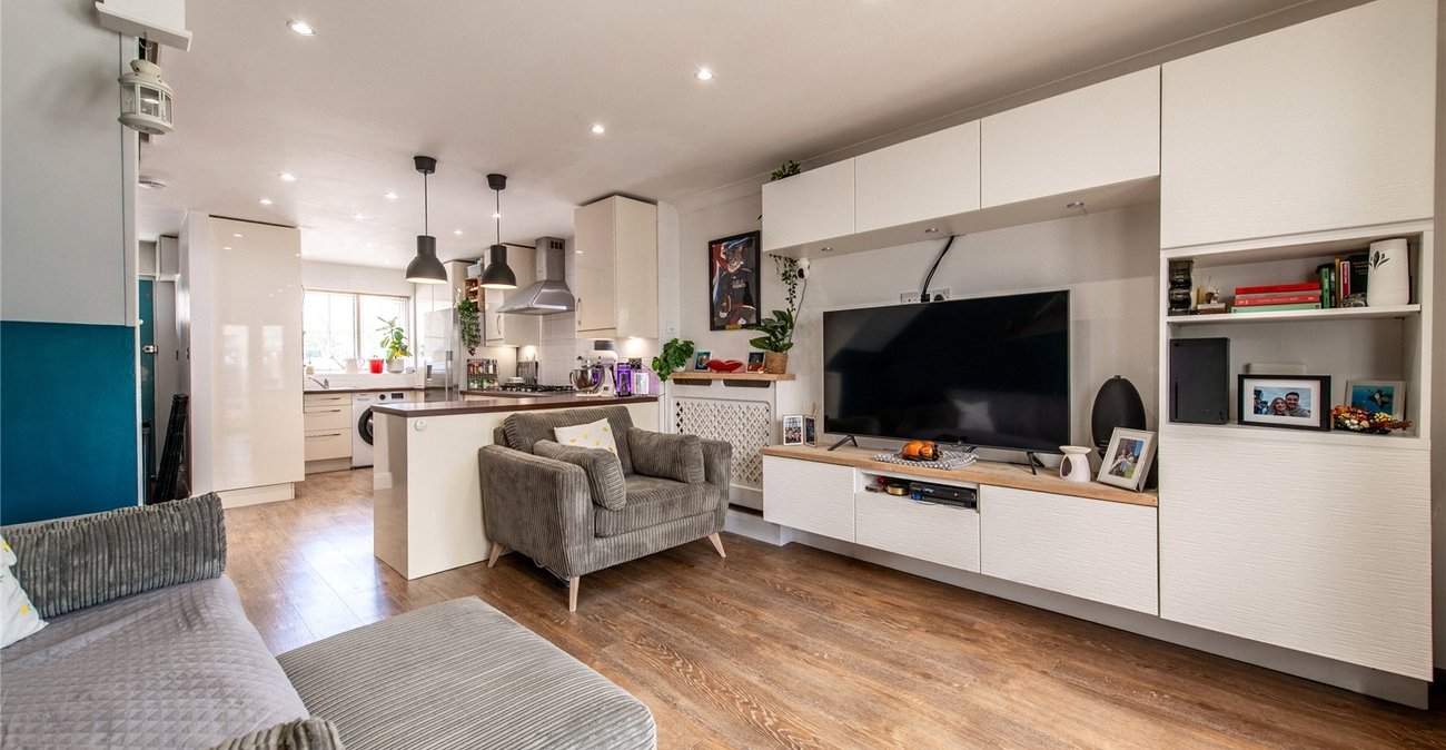 2 bedroom house for sale in Hartlip | Robinson Michael & Jackson