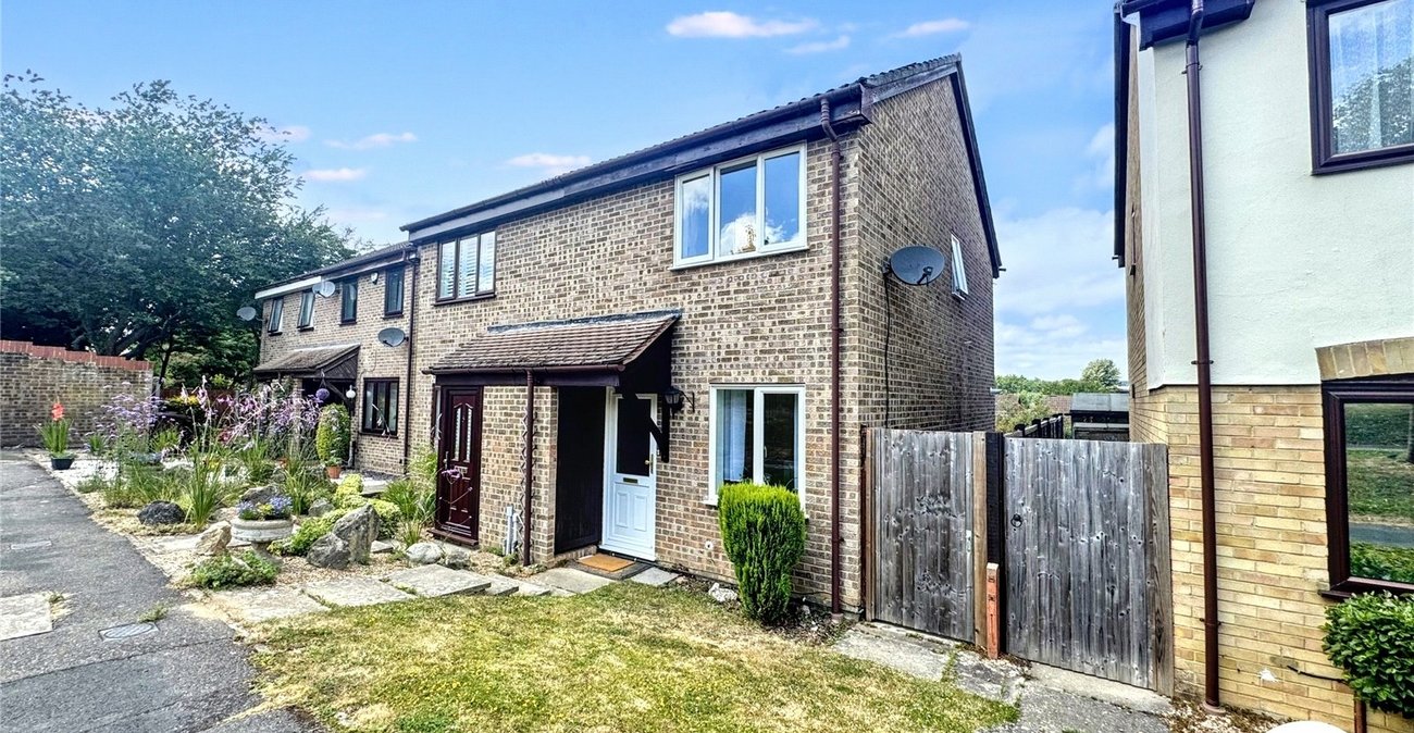 2 bedroom house for sale in Downswood | Robinson Michael & Jackson