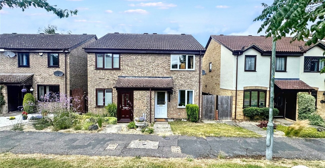 2 bedroom house for sale in Downswood | Robinson Michael & Jackson