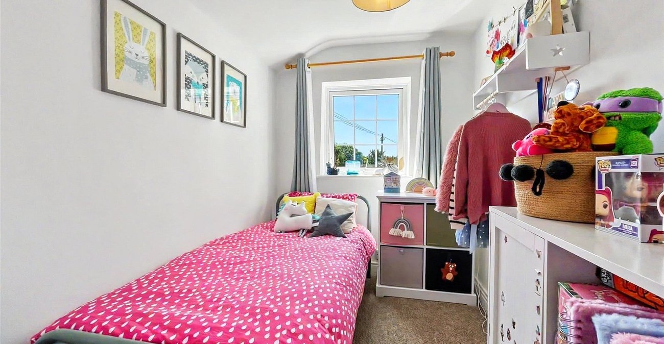 3 bedroom house for sale in Gillingham | Robinson Michael & Jackson