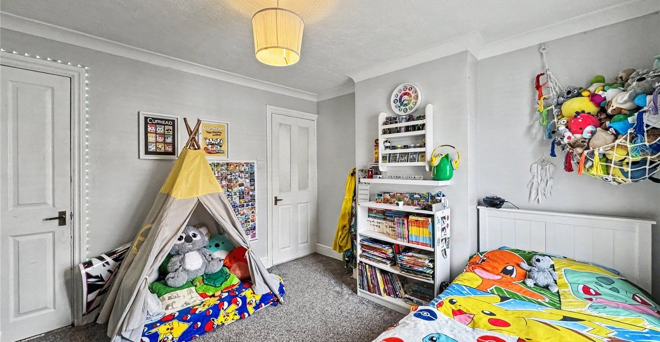 2 bedroom house for sale in Gillingham | Robinson Michael & Jackson