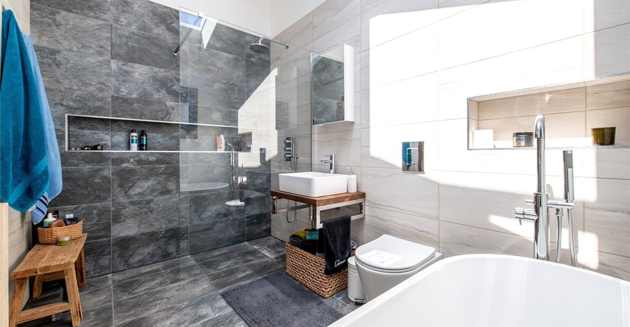 3 bedroom bungalow for sale in Gillingham | Robinson Michael & Jackson