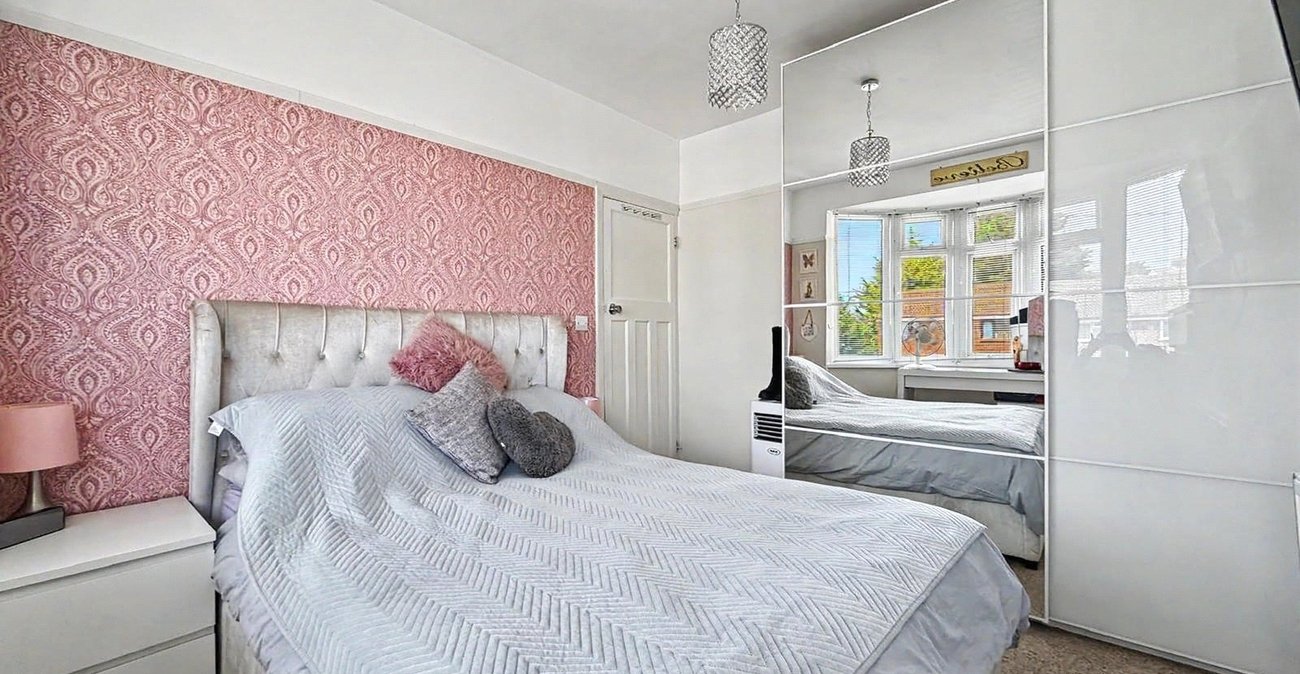 3 bedroom house for sale in Gillingham | Robinson Michael & Jackson