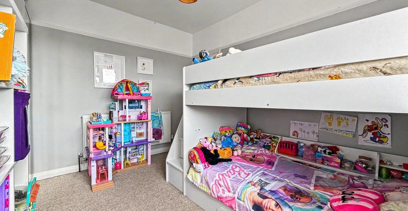 3 bedroom house for sale in Gillingham | Robinson Michael & Jackson
