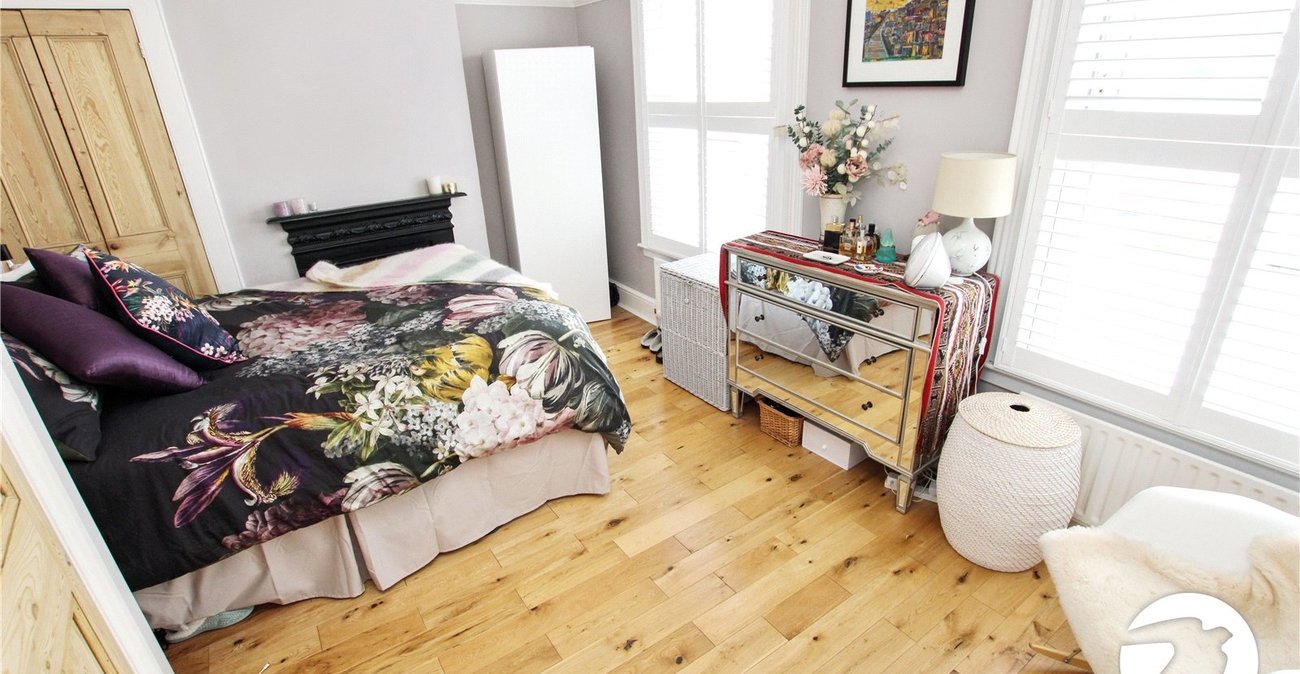 4 bedroom house for sale in Eltham | Robinson Jackson