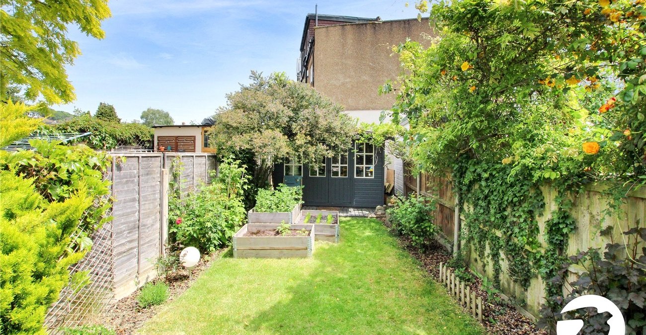 4 bedroom house for sale in Eltham | Robinson Jackson