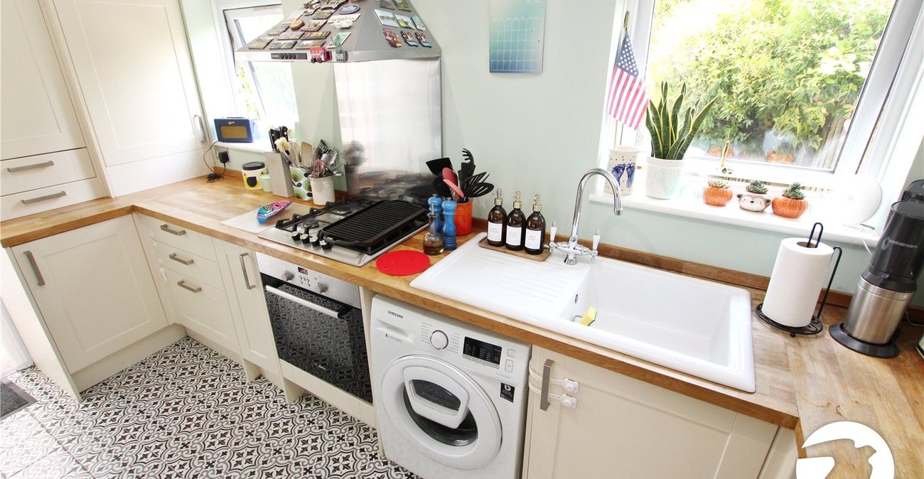 4 bedroom house for sale in Eltham | Robinson Jackson