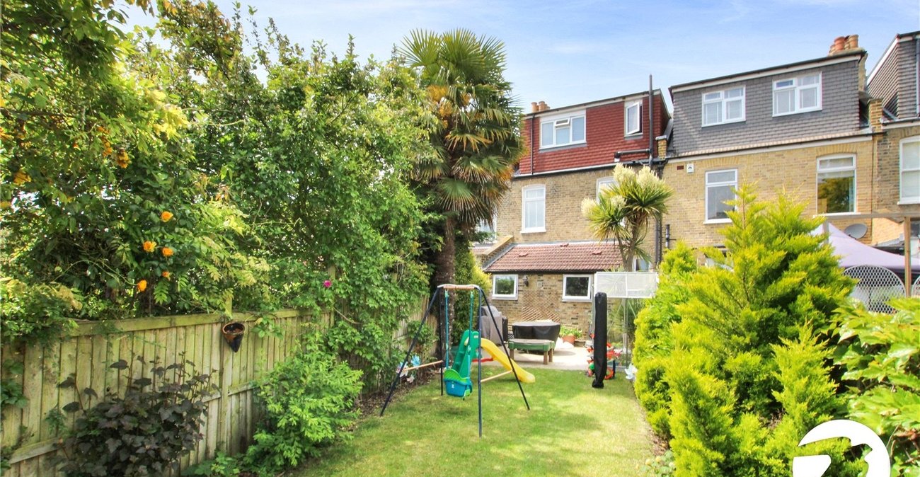 4 bedroom house for sale in Eltham | Robinson Jackson