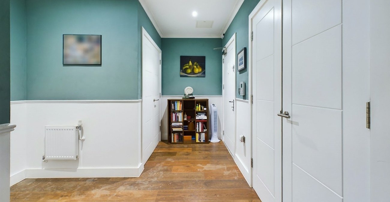 1 bedroom property for sale in London | Robinson Jackson