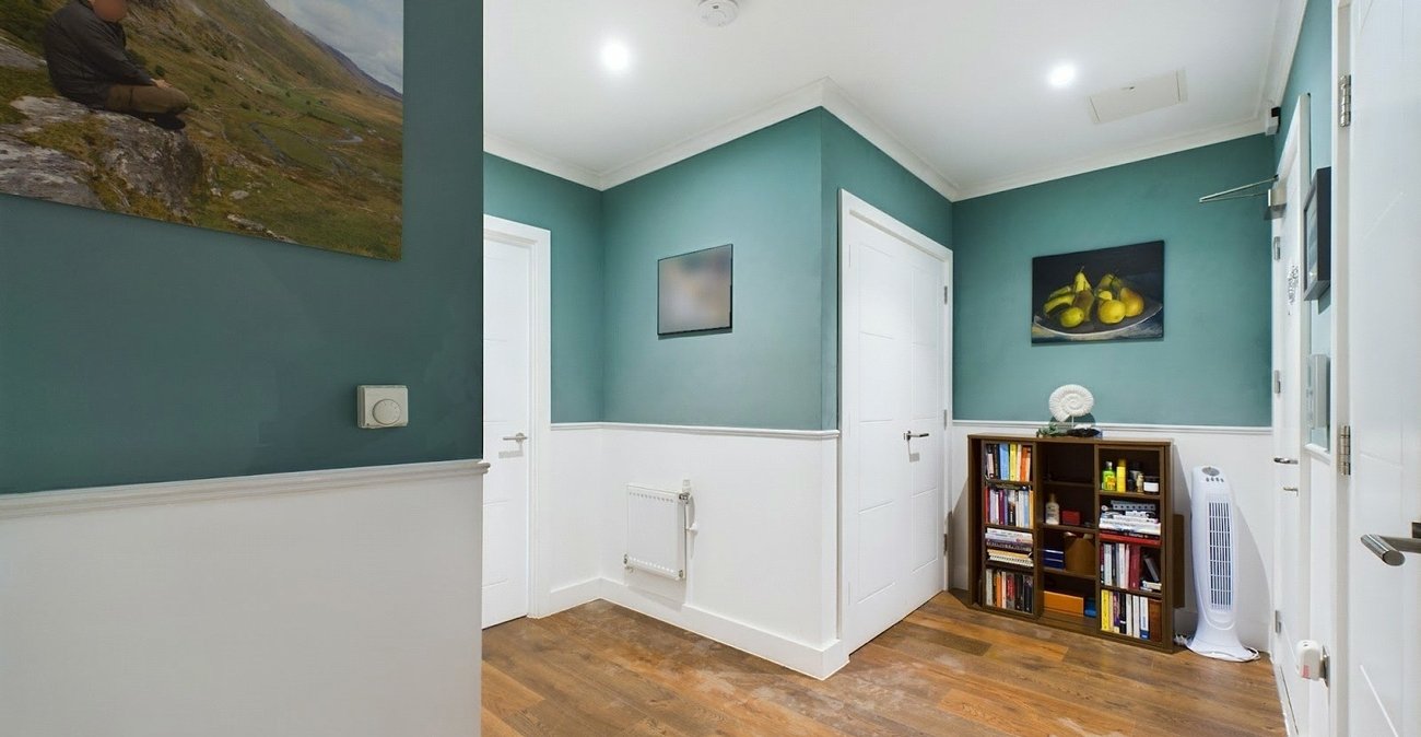 1 bedroom property for sale in London | Robinson Jackson