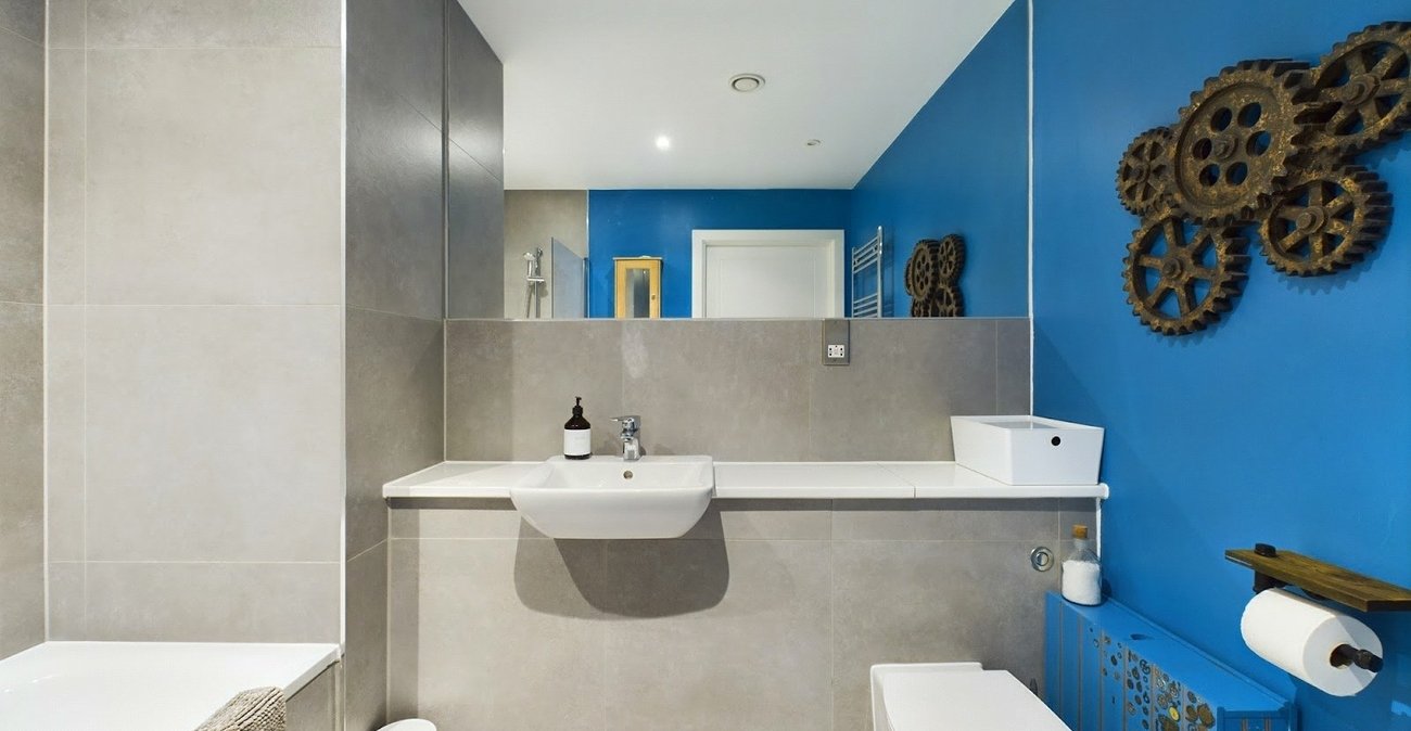 1 bedroom property for sale in London | Robinson Jackson