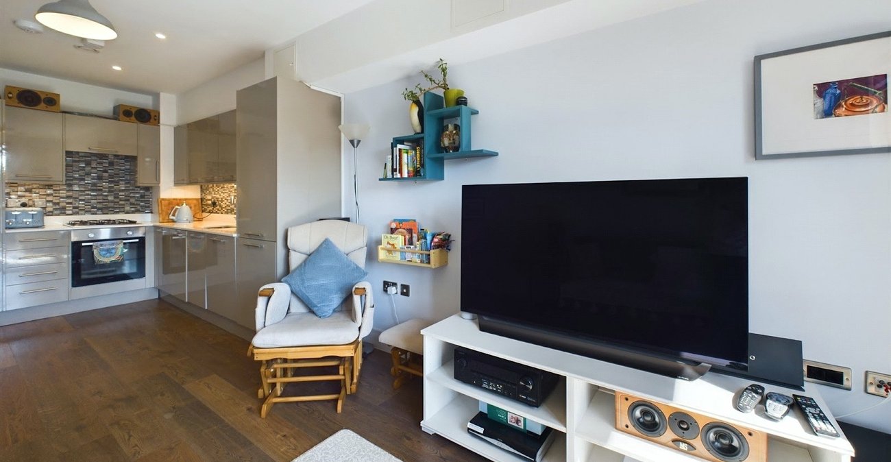 1 bedroom property for sale in London | Robinson Jackson