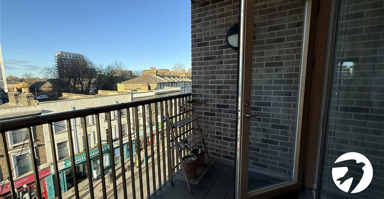 1 bedroom property for sale in London | Robinson Jackson