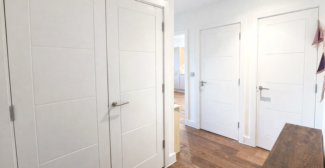 1 bedroom property for sale in London | Robinson Jackson