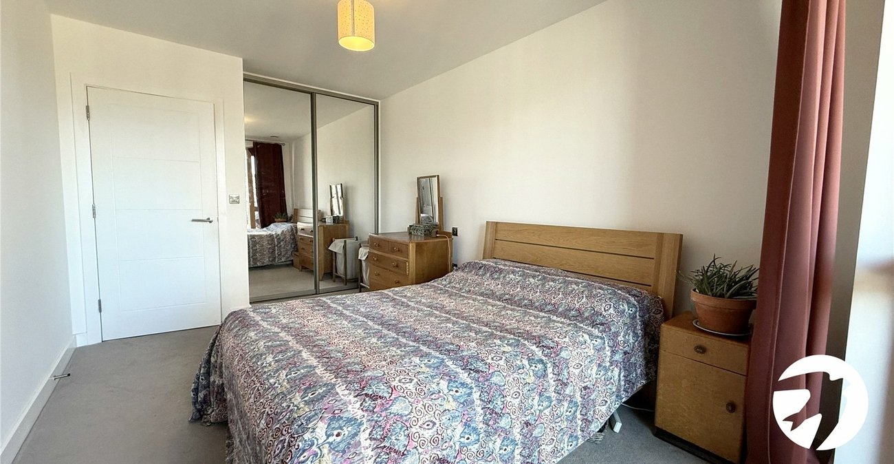 1 bedroom property for sale in London | Robinson Jackson