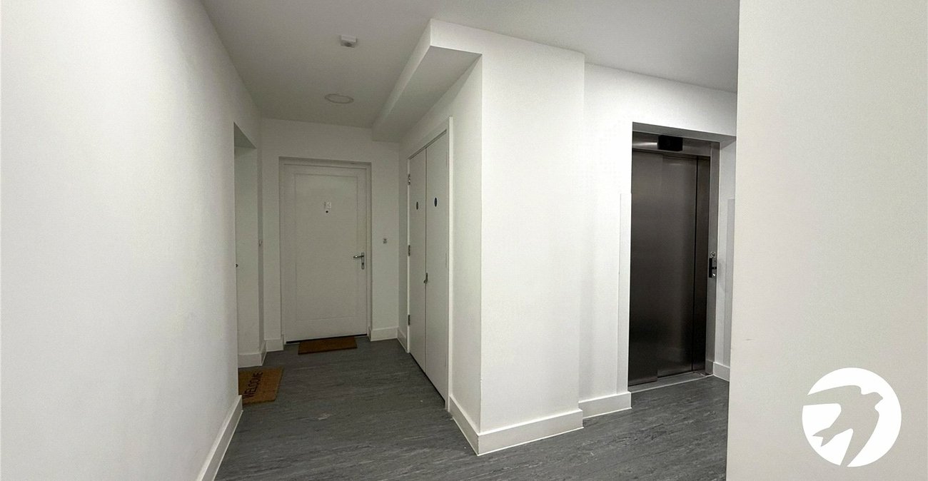 1 bedroom property for sale in London | Robinson Jackson