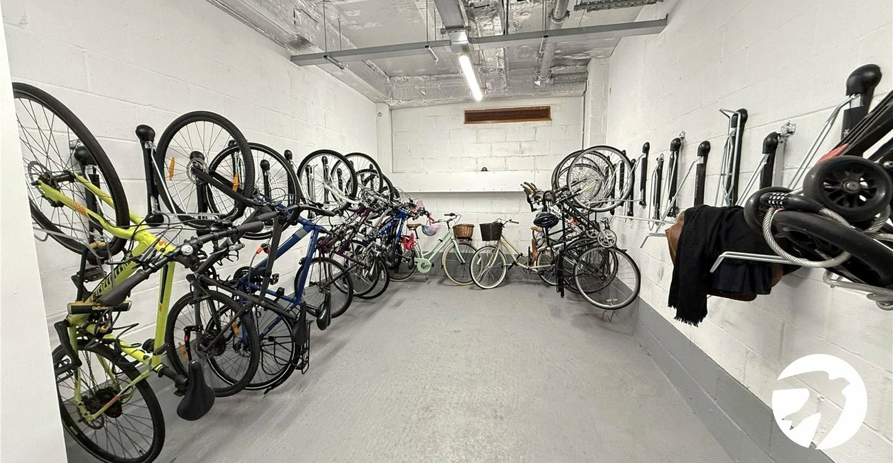 1 bedroom property for sale in London | Robinson Jackson