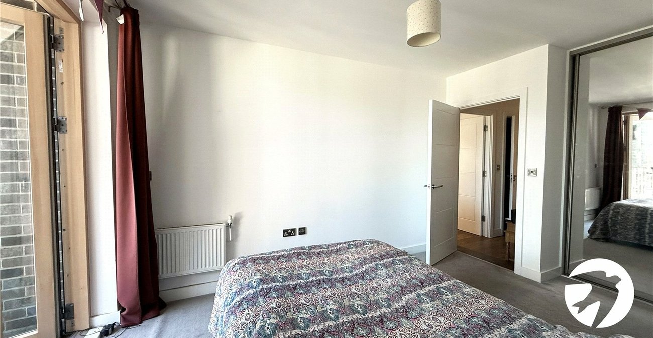 1 bedroom property for sale in London | Robinson Jackson