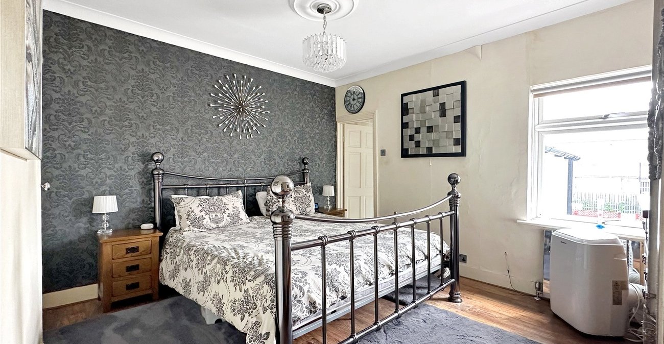 2 bedroom house for sale in Gillingham | Robinson Michael & Jackson