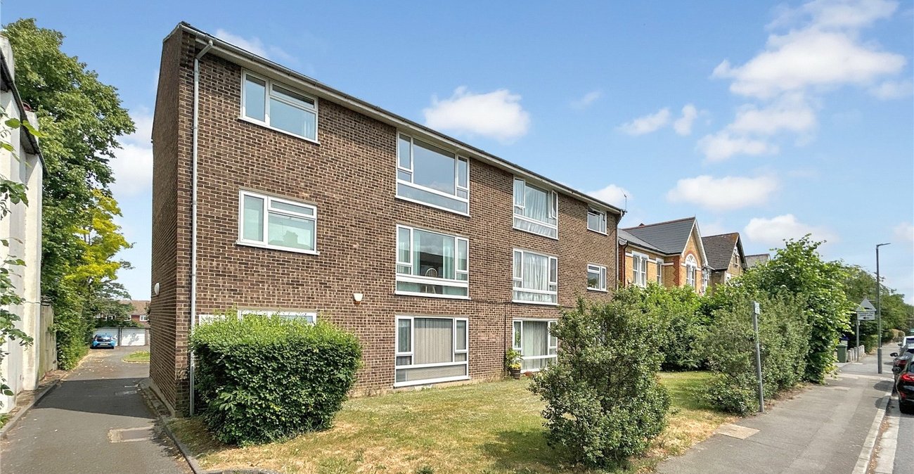 2 bedroom property for sale in Sidcup | Robinson Jackson