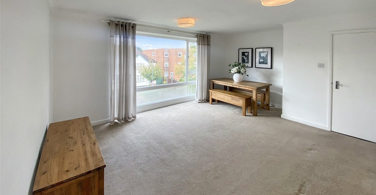 2 bedroom property for sale in Sidcup | Robinson Jackson