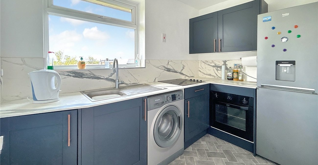 2 bedroom property for sale in Sidcup | Robinson Jackson