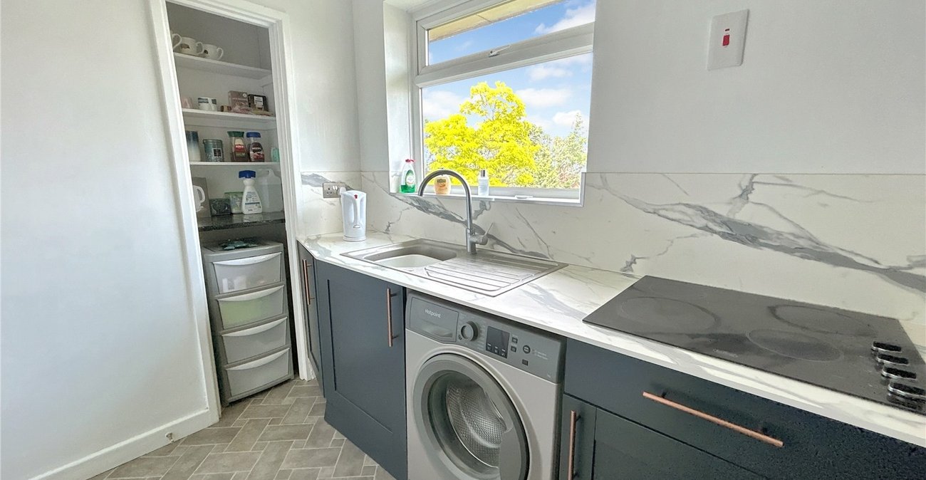 2 bedroom property for sale in Sidcup | Robinson Jackson
