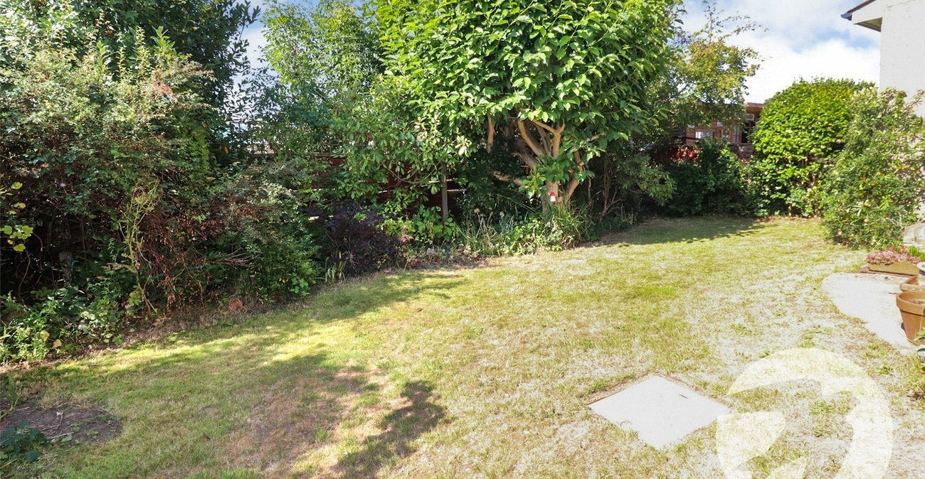 4 bedroom house for sale in Bexleyheath | Robinson Jackson