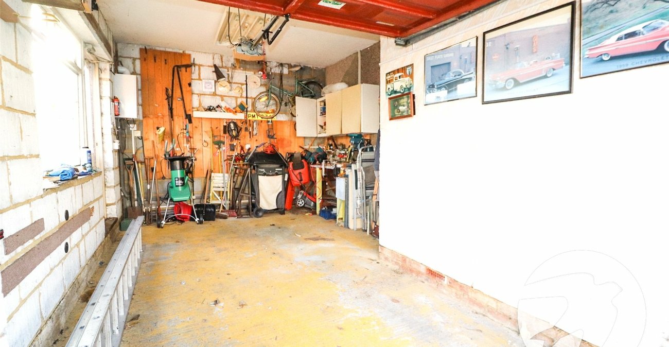 4 bedroom house for sale in Bexleyheath | Robinson Jackson