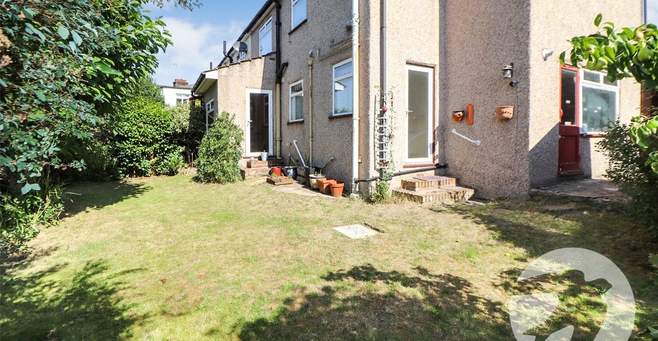 4 bedroom house for sale in Bexleyheath | Robinson Jackson