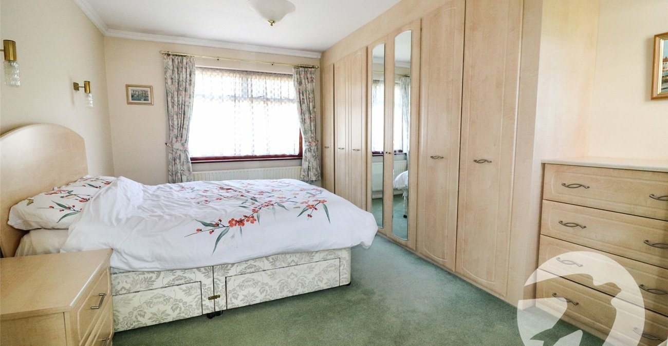 4 bedroom house for sale in Bexleyheath | Robinson Jackson