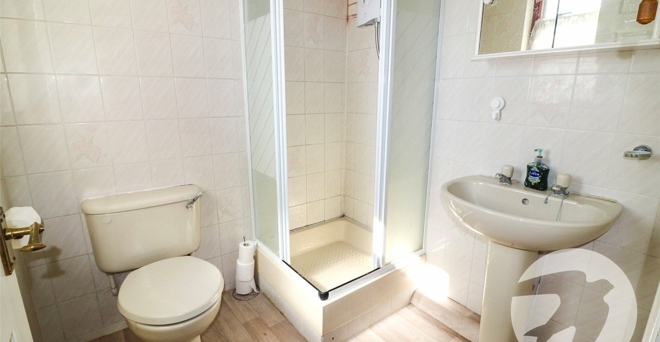 4 bedroom house for sale in Bexleyheath | Robinson Jackson