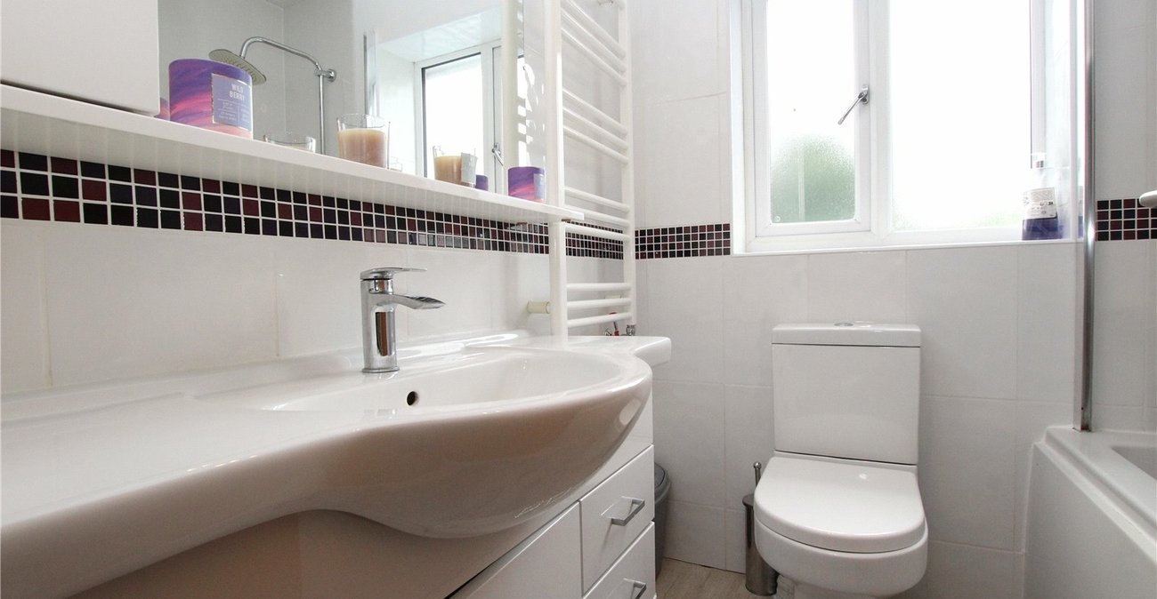 4 bedroom house for sale in Thamesmead | Robinson Jackson