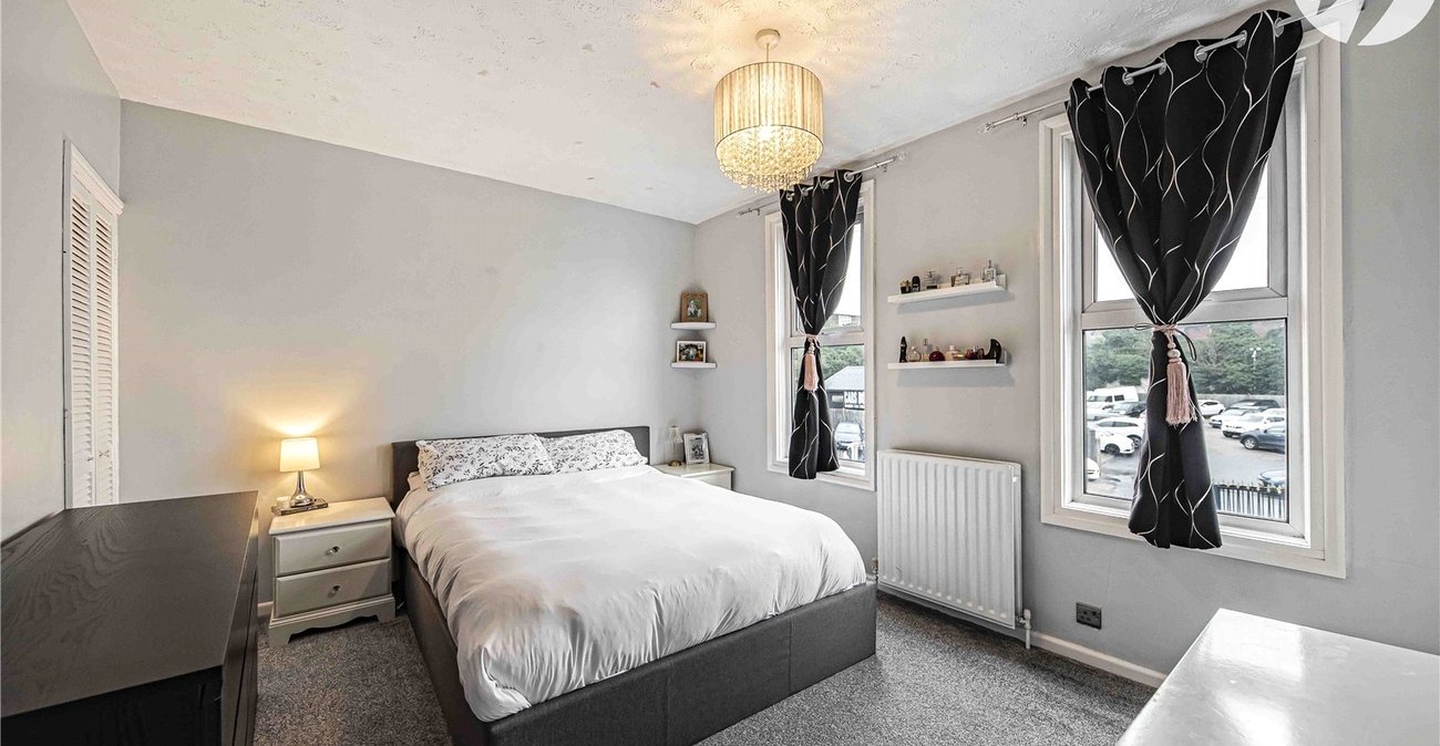 4 bedroom house for sale in Rochester | Robinson Michael & Jackson