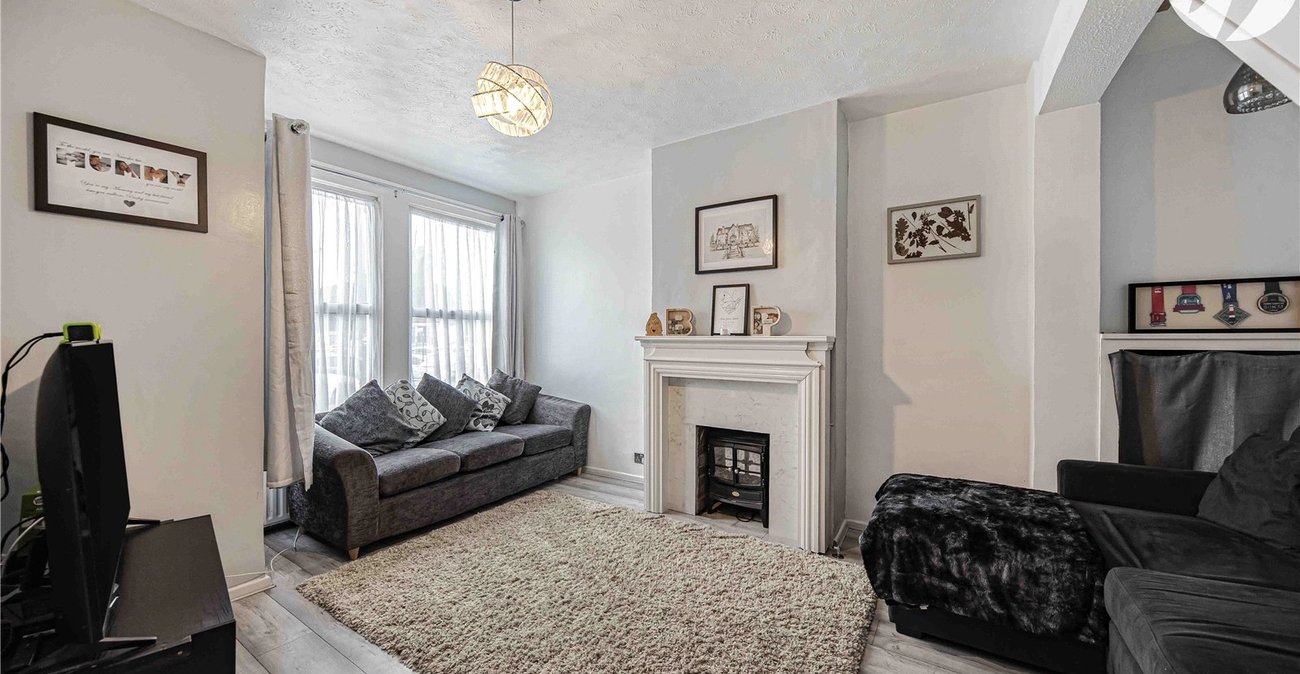 4 bedroom house for sale in Rochester | Robinson Michael & Jackson