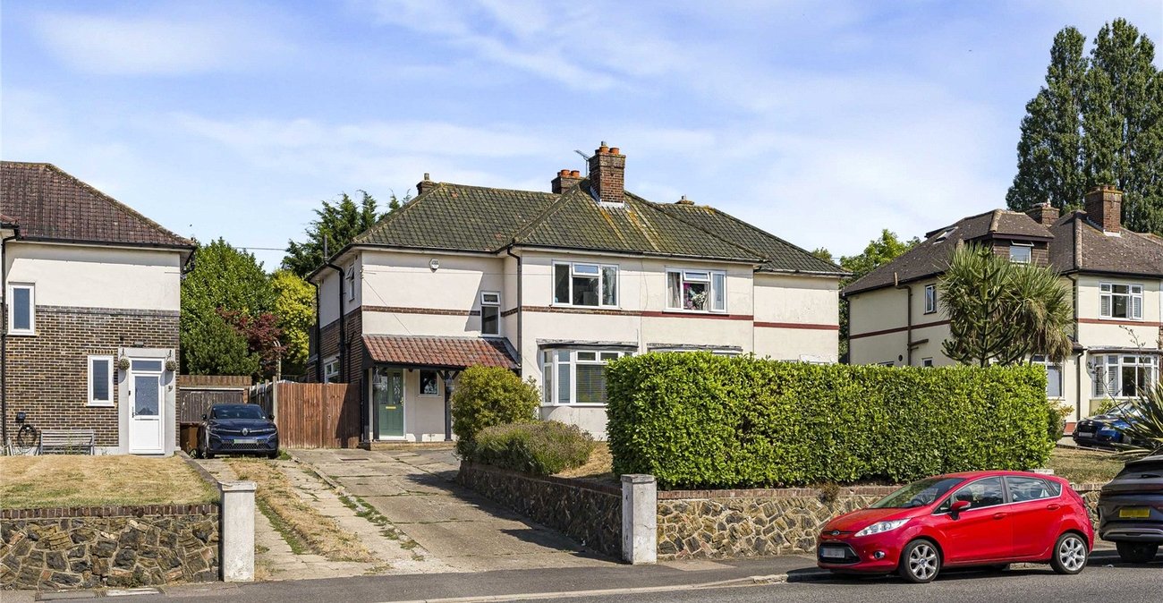 3 bedroom house for sale in Rochester | Robinson Michael & Jackson