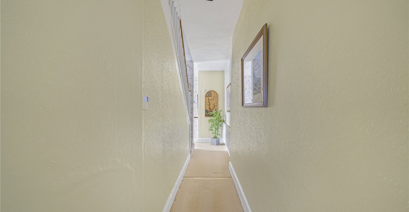 6 bedroom house for sale in Dartford | Robinson Jackson