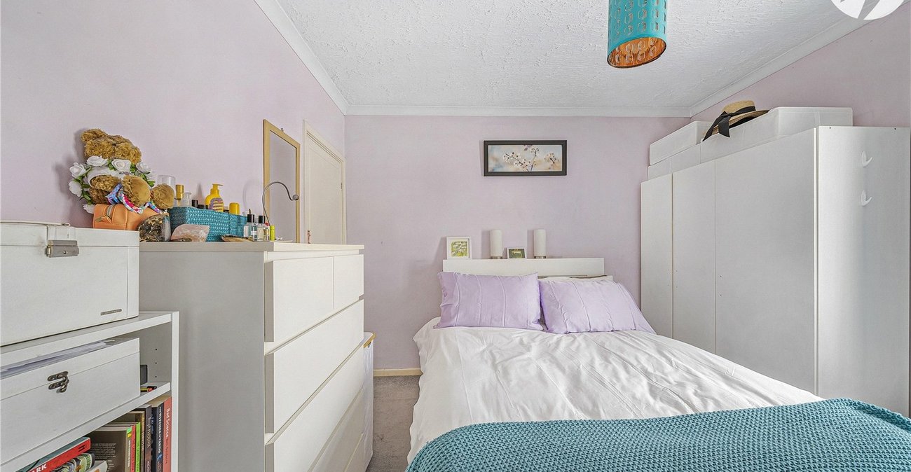 2 bedroom house for sale in Dartford | Robinson Jackson