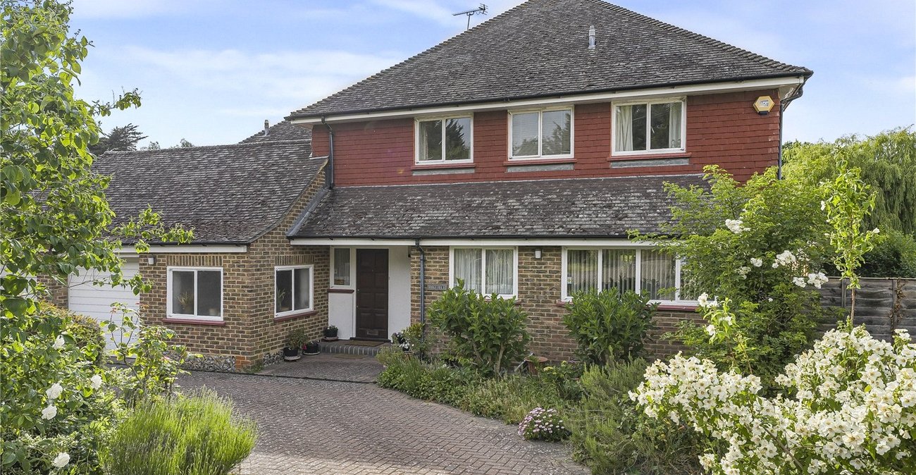 4 bedroom house for sale in Crockenhill | Robinson Jackson