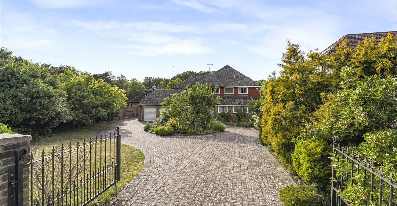 4 bedroom house for sale in Crockenhill | Robinson Jackson