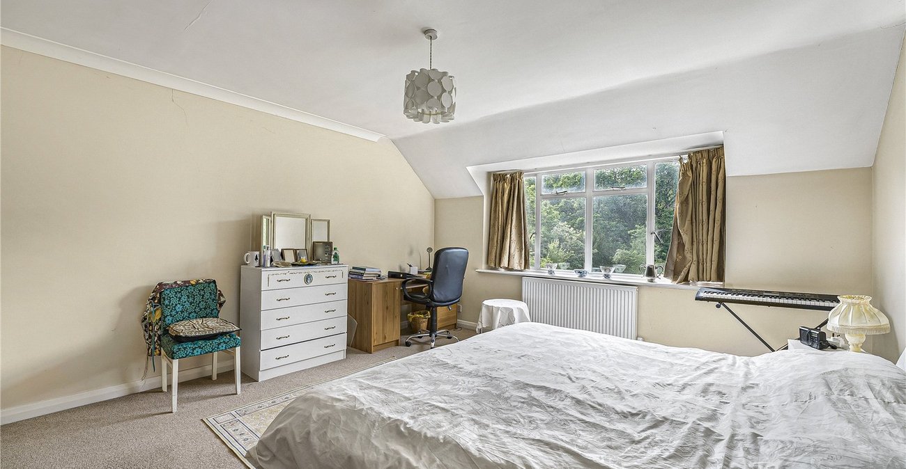 4 bedroom house for sale in Crockenhill | Robinson Jackson