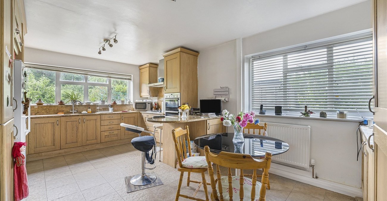 4 bedroom house for sale in Crockenhill | Robinson Jackson