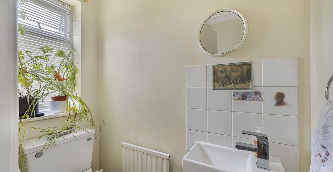 4 bedroom house for sale in Crockenhill | Robinson Jackson