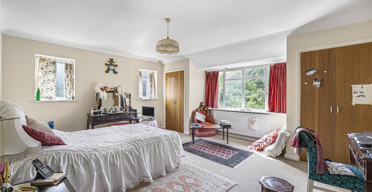 4 bedroom house for sale in Crockenhill | Robinson Jackson