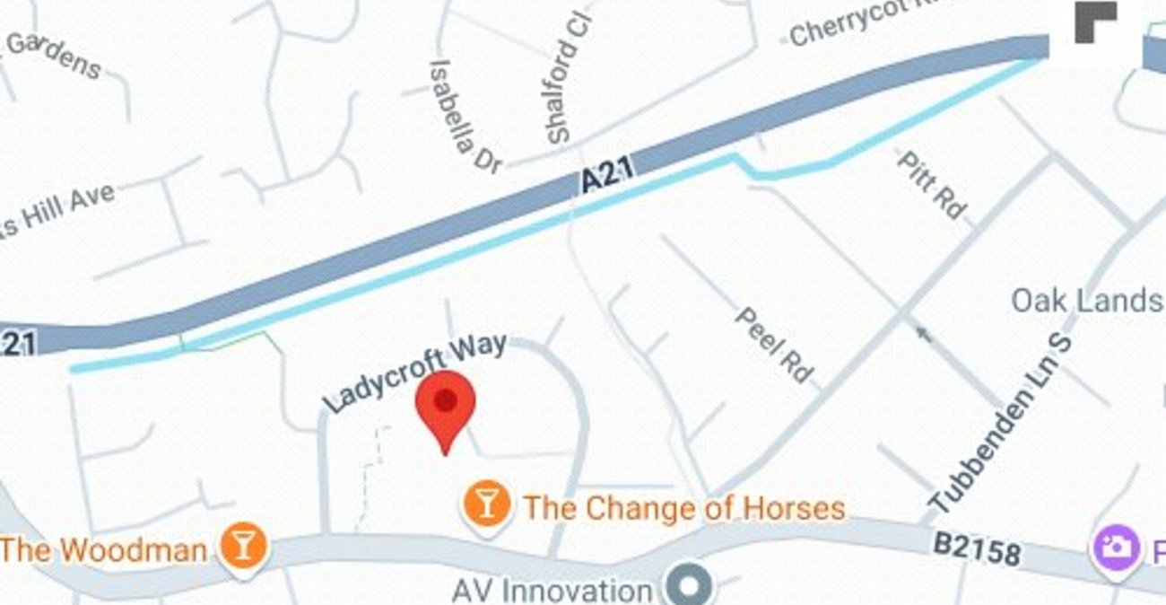 2 bedroom property for sale in Farnborough | Robinson Jackson