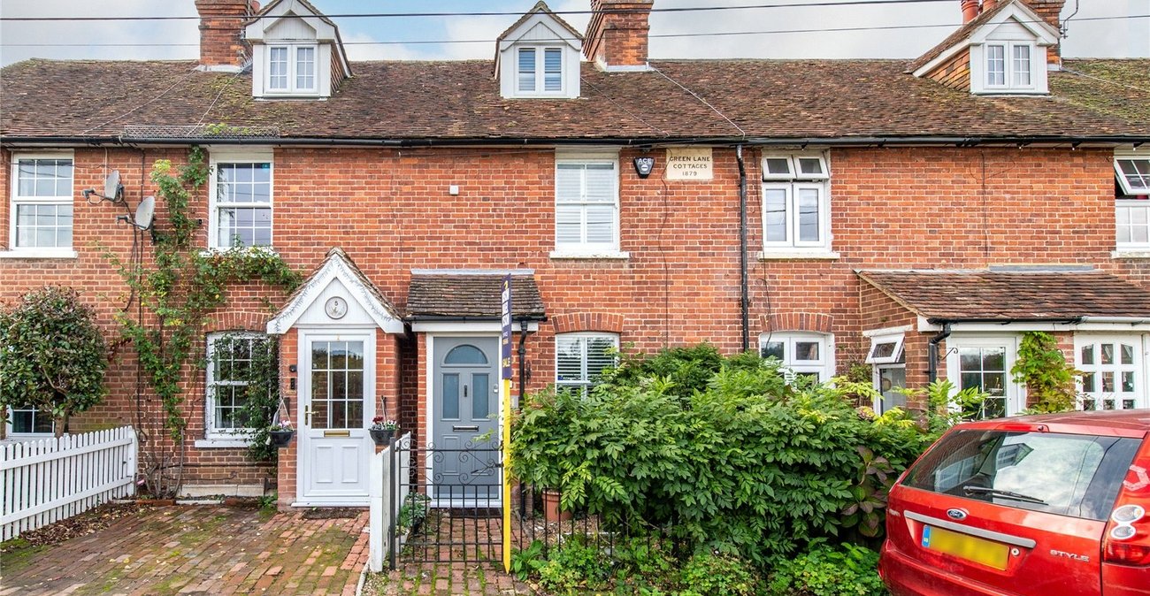 2 bedroom house for sale in Green Lane | Robinson Michael & Jackson