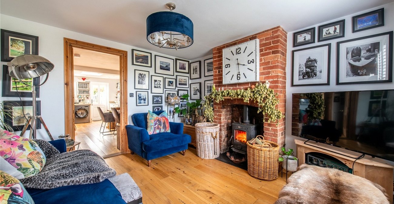 2 bedroom house for sale in Green Lane | Robinson Michael & Jackson