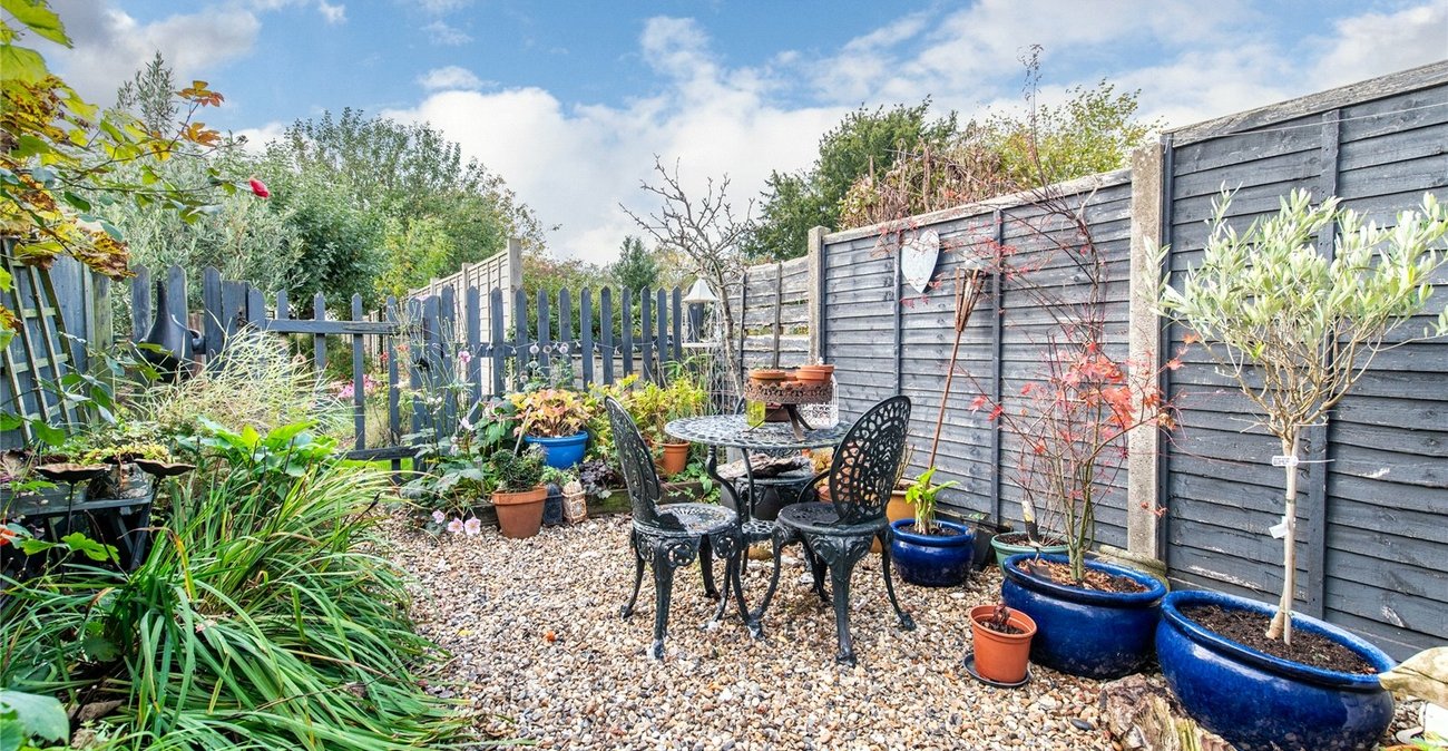 2 bedroom house for sale in Green Lane | Robinson Michael & Jackson