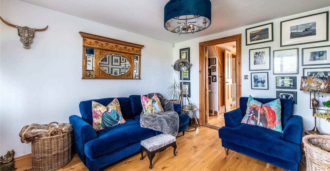 2 bedroom house for sale in Green Lane | Robinson Michael & Jackson