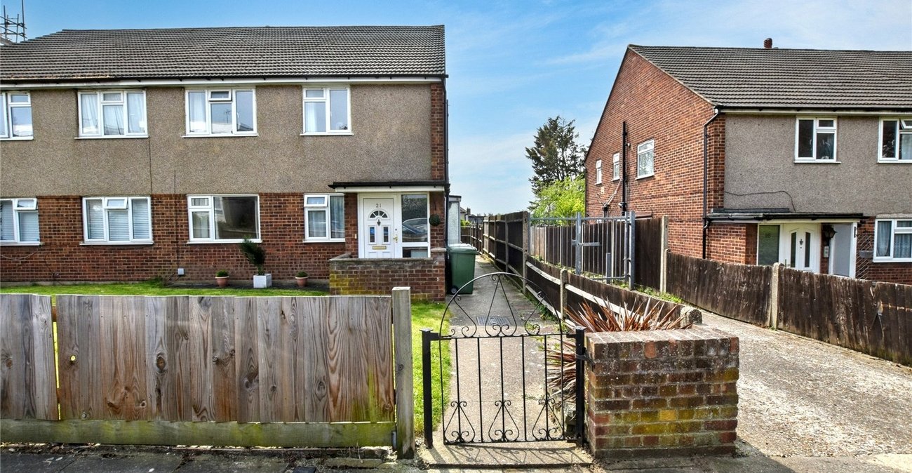 2 bedroom property for sale in Bexleyheath | Robinson Jackson